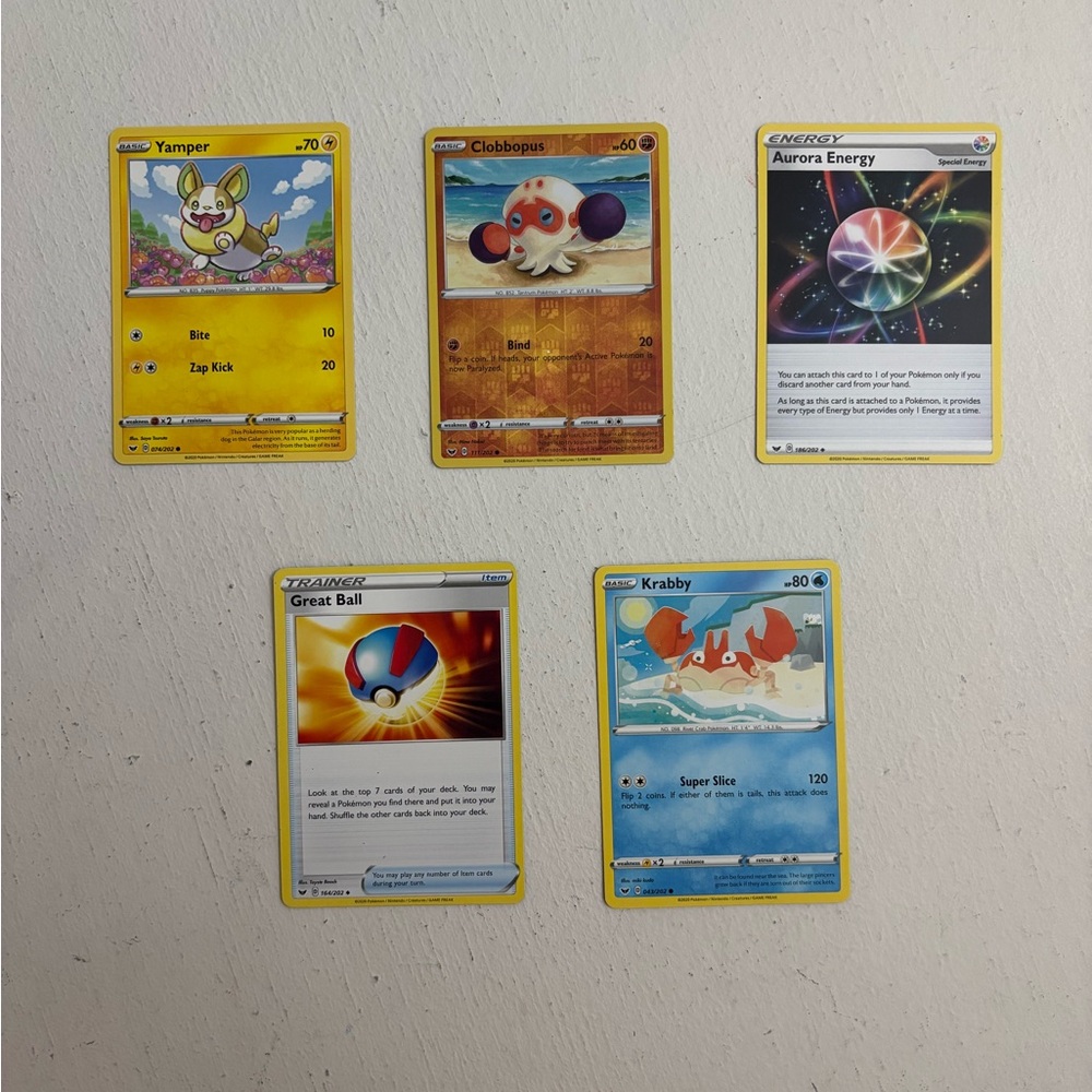 Pokémon Trading Cards Sword & Shield 5/202 cards